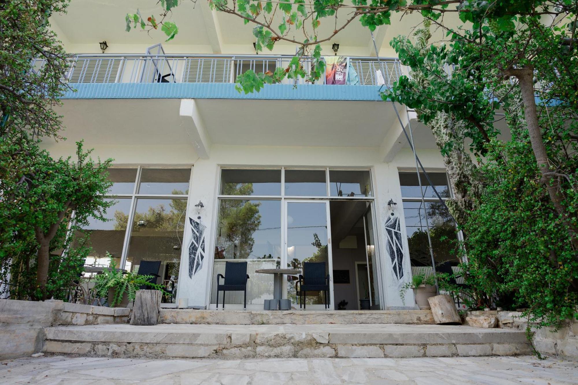 Hotel Korfos - Ξενοδοχείο Κόρφος Renovated Kórfos Exterior foto