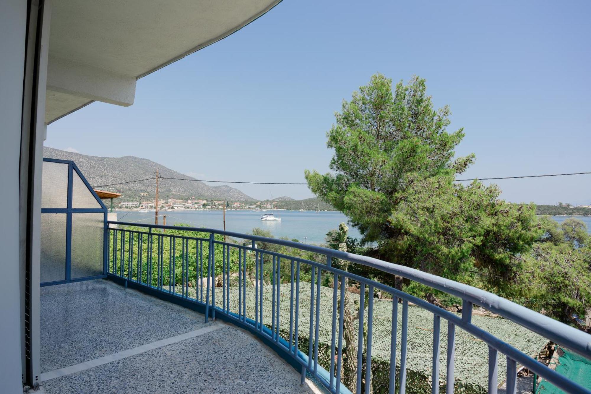 Hotel Korfos - Ξενοδοχείο Κόρφος Renovated Kórfos Exterior foto