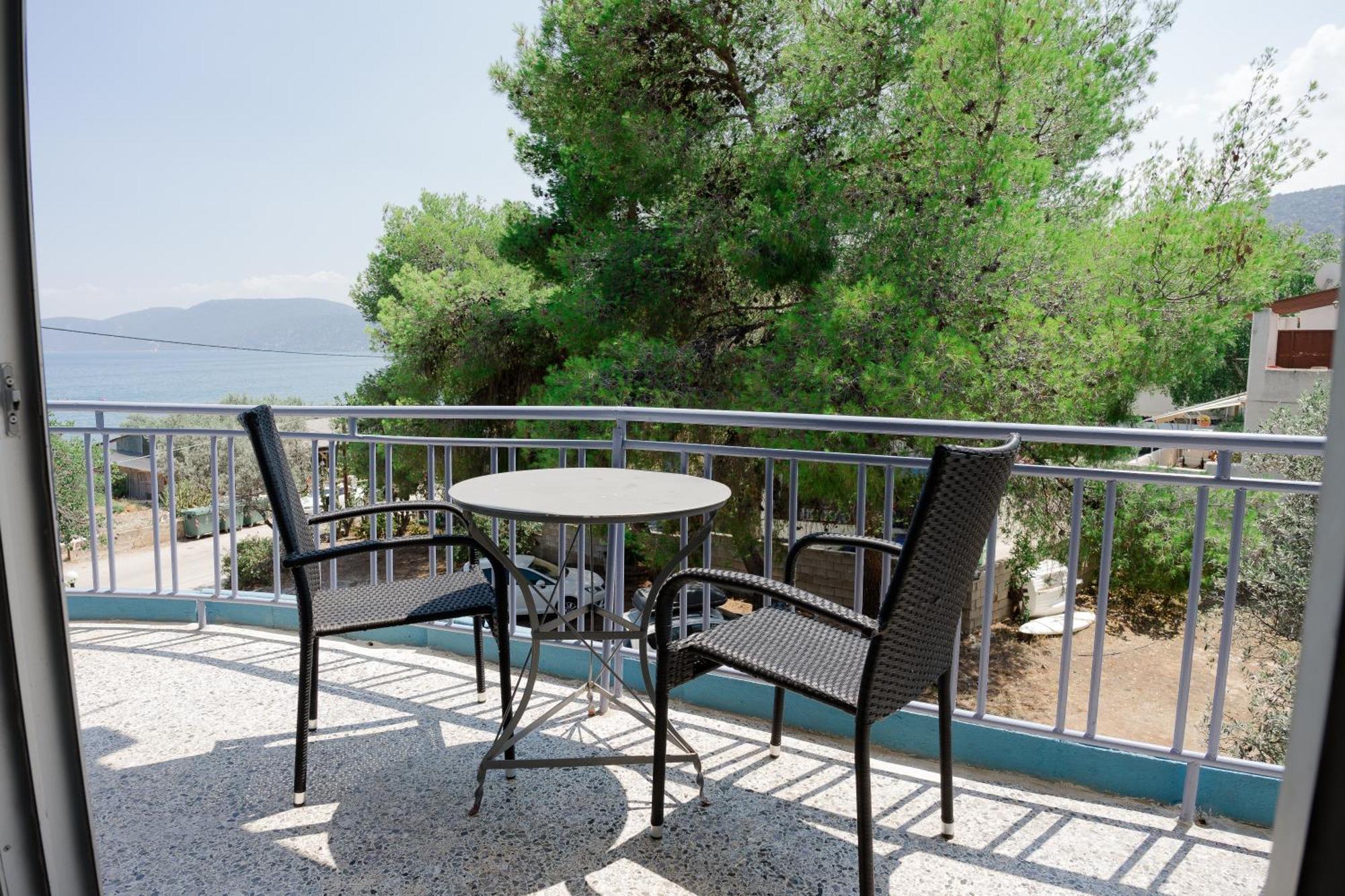 Hotel Korfos - Ξενοδοχείο Κόρφος Renovated Kórfos Exterior foto