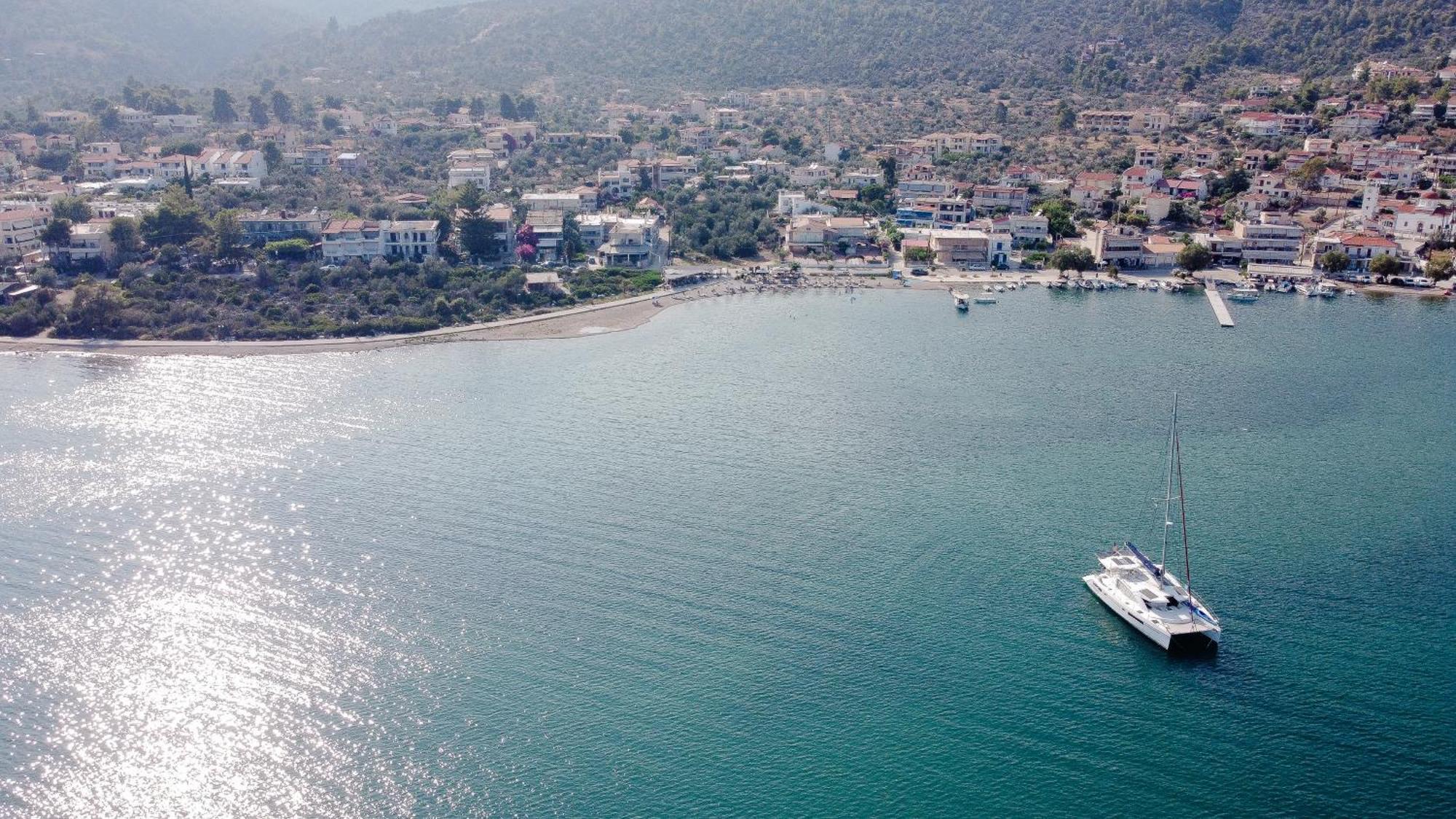 Hotel Korfos - Ξενοδοχείο Κόρφος Renovated Kórfos Exterior foto