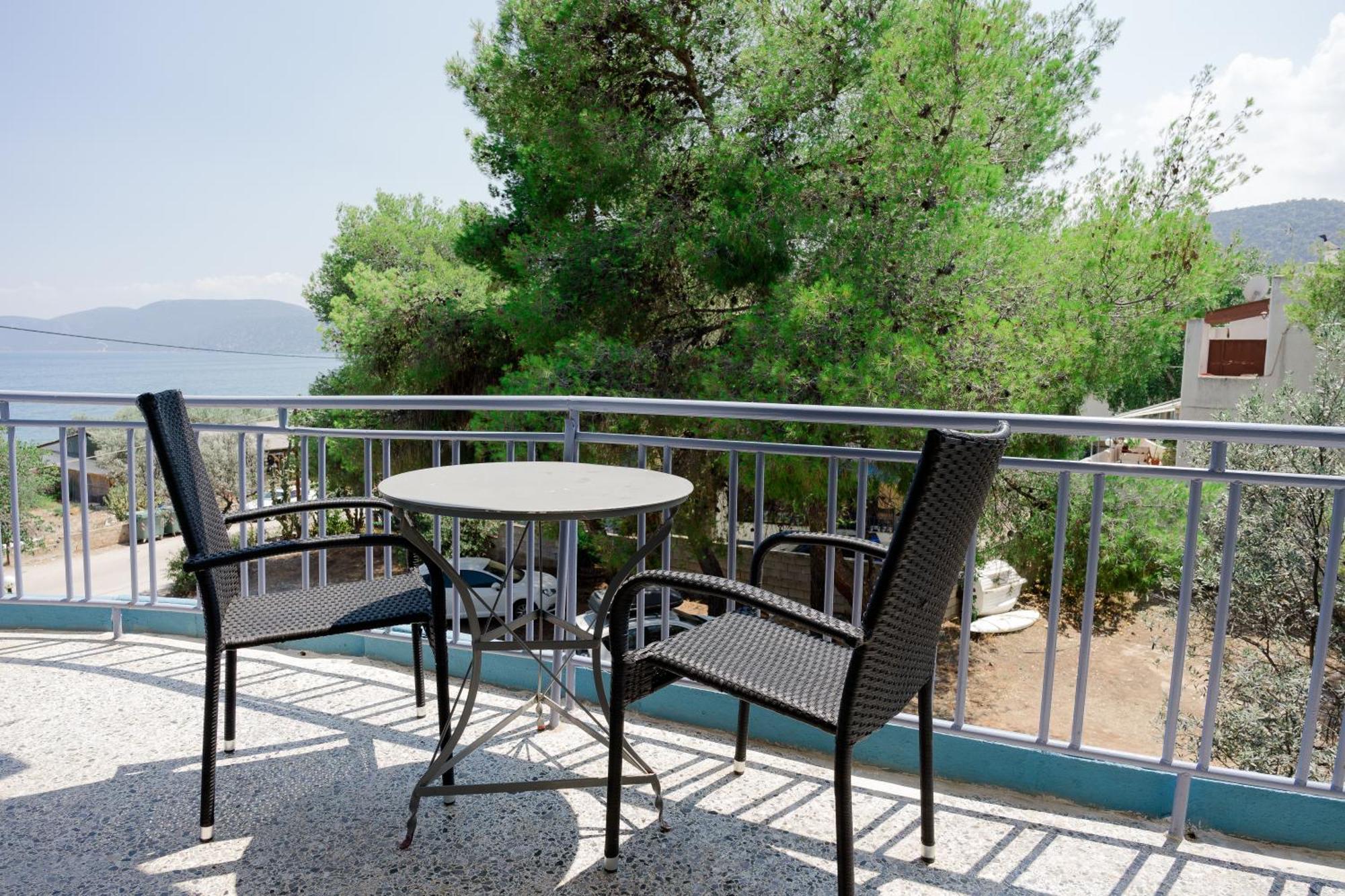 Hotel Korfos - Ξενοδοχείο Κόρφος Renovated Kórfos Exterior foto