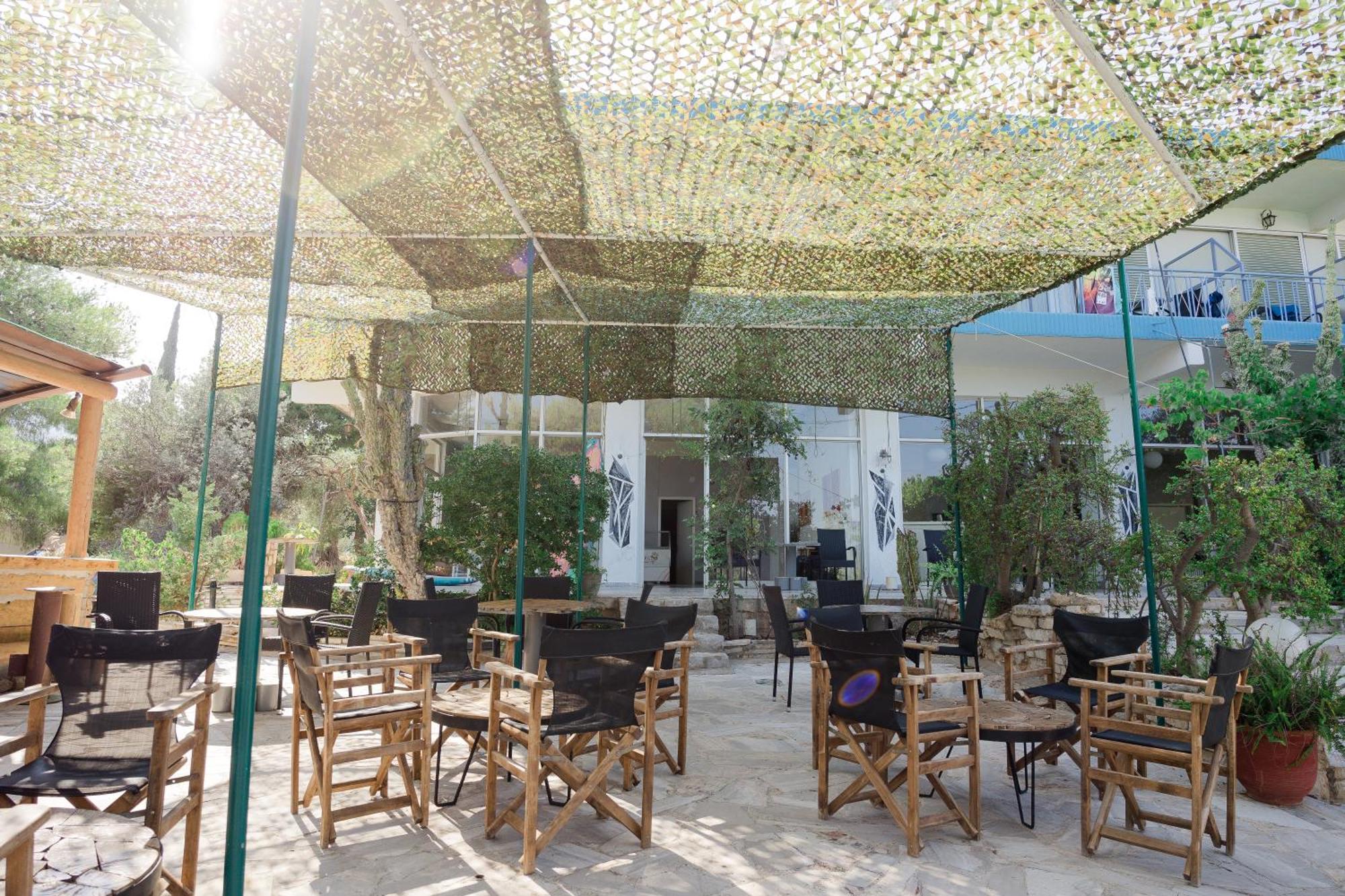 Hotel Korfos - Ξενοδοχείο Κόρφος Renovated Kórfos Exterior foto